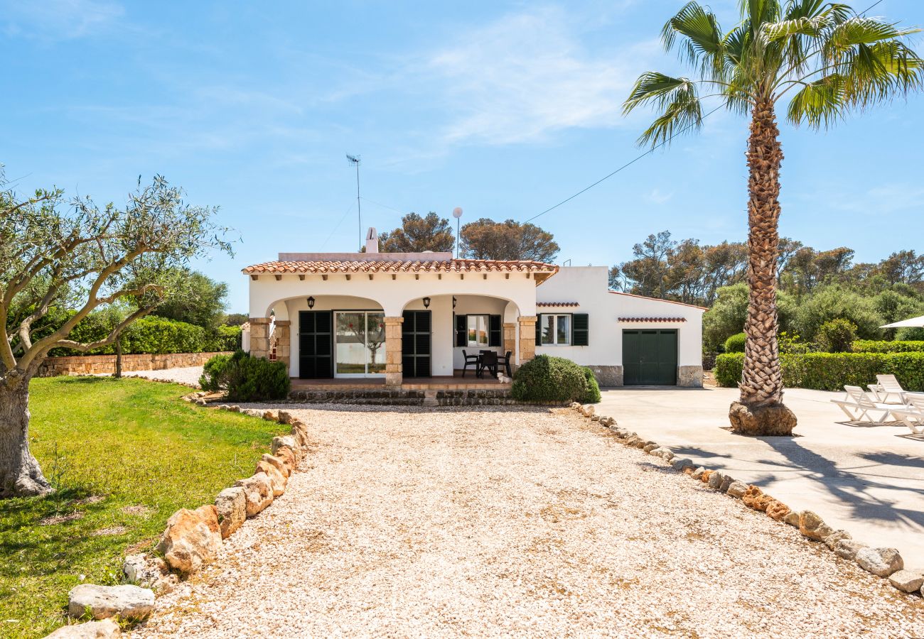 Villa in Cala Blanca - VILLA BINISARET 1