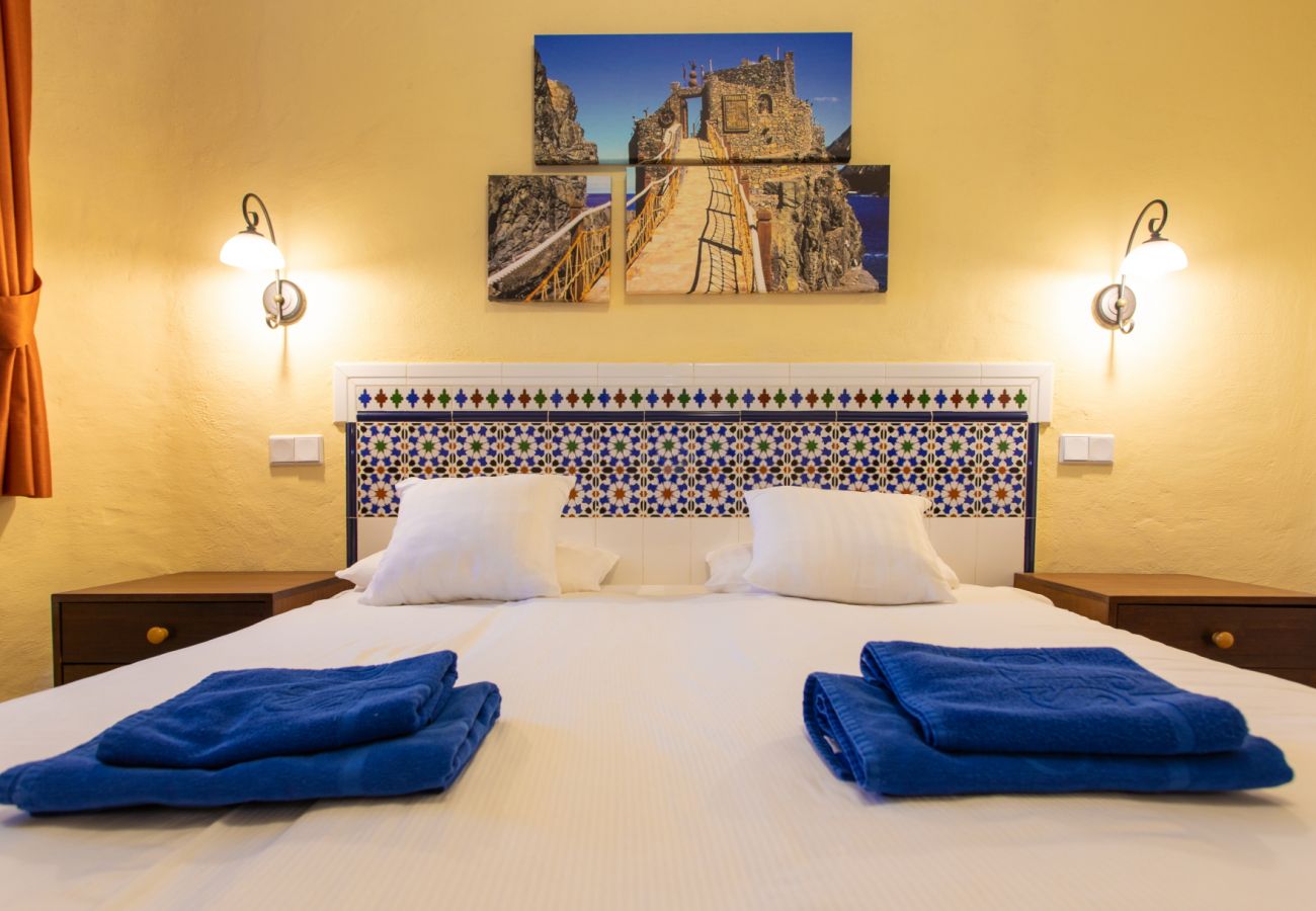 Ferienwohnung in San Bartolomé de Tirajana - Altamar 44 balcony&pool By CanariasGetaway 