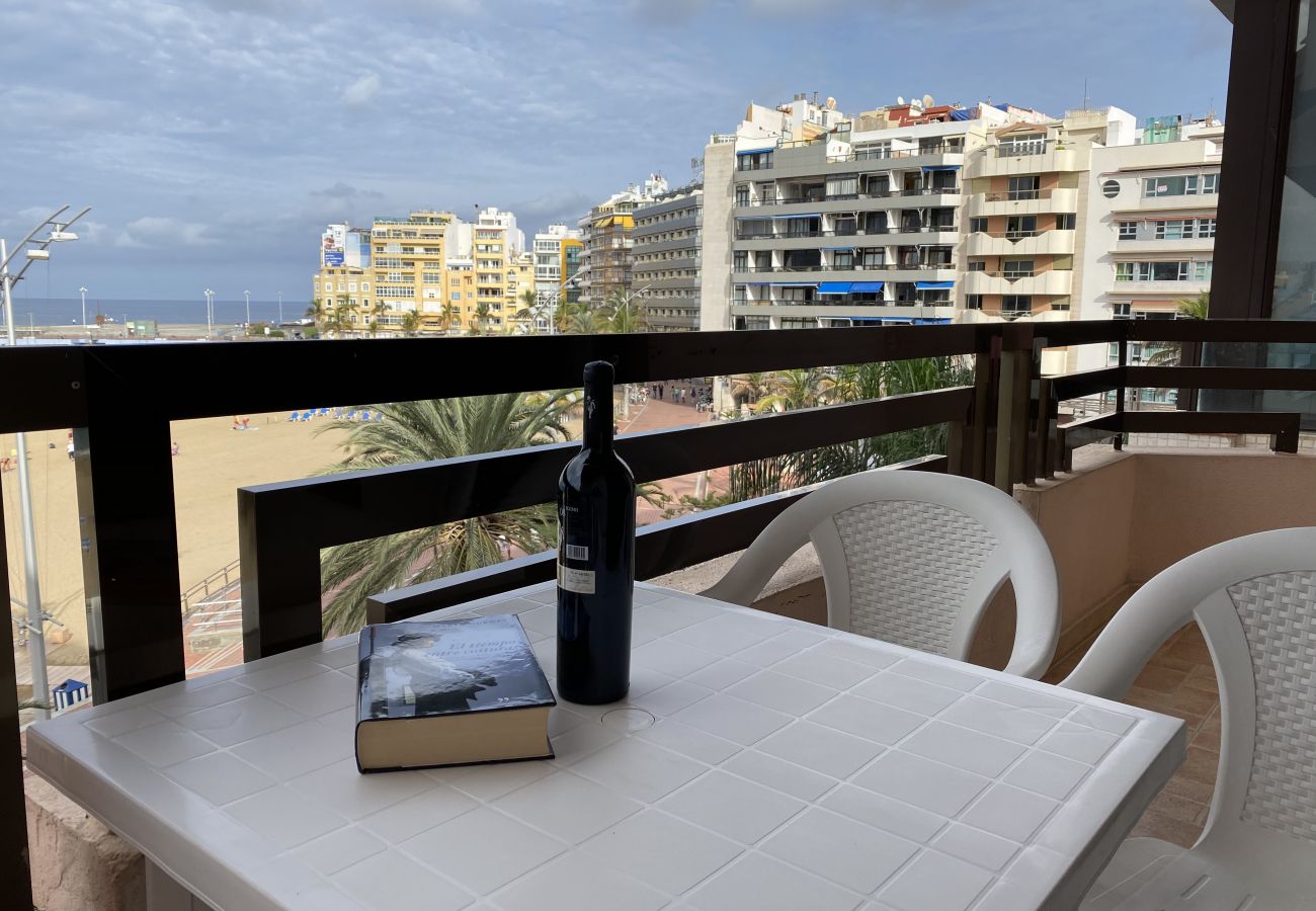 Ferienhaus in Las Palmas de Gran Canaria - Huge Balcony over Las Canteras By CanariasGetaway 