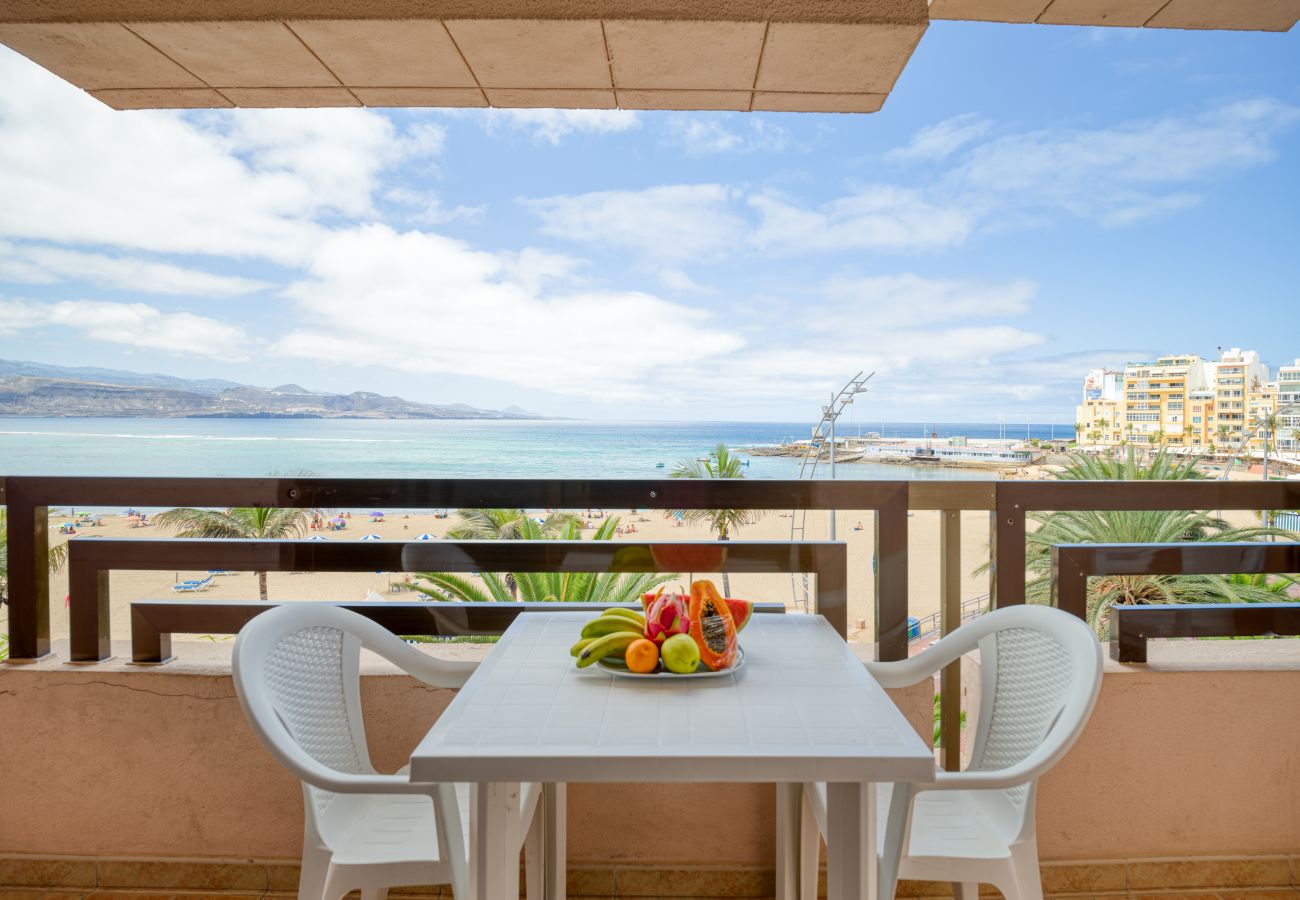 Ferienhaus in Las Palmas de Gran Canaria - Huge Balcony over Las Canteras By CanariasGetaway 