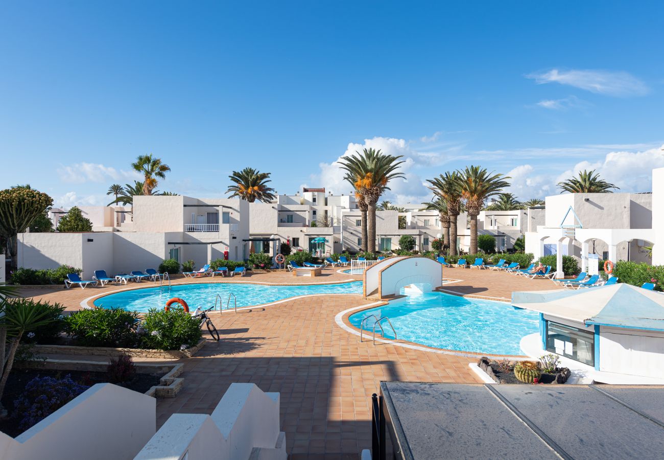 Ferienwohnung in Corralejo - Apartment with terrace, swimming pool in Corralejo - Home For Guest