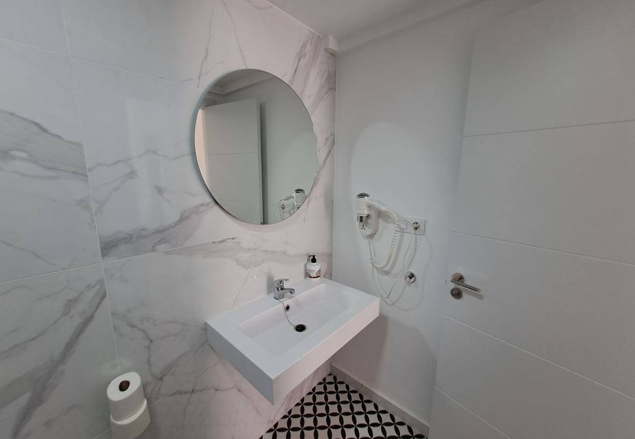 Ferienwohnung in Corralejo - Apartment with terrace, swimming pool in Corralejo - Home For Guest