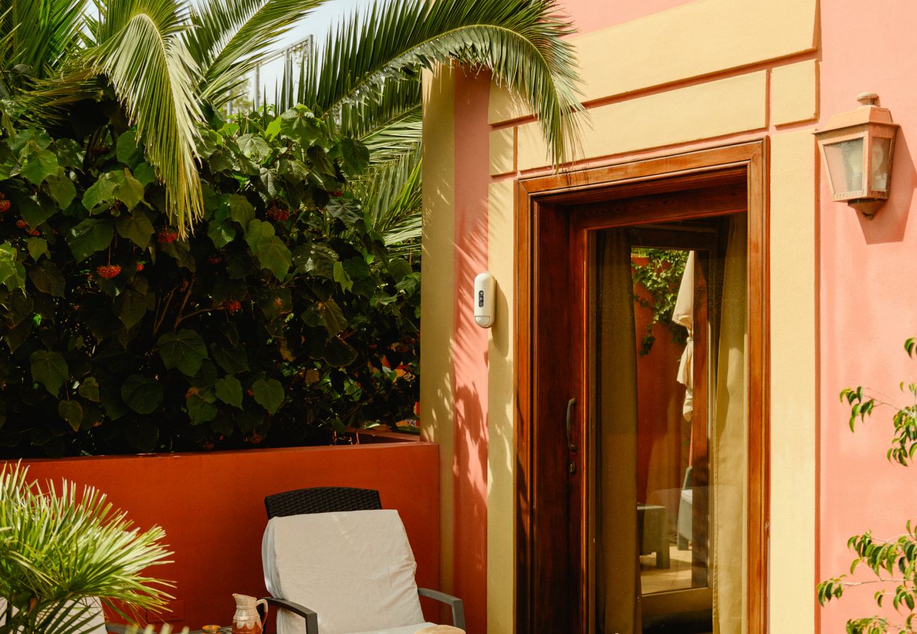 Landhaus in Tacoronte - HomeForGuest Casa Rural El Laurel mit Terrasse und großem Garten