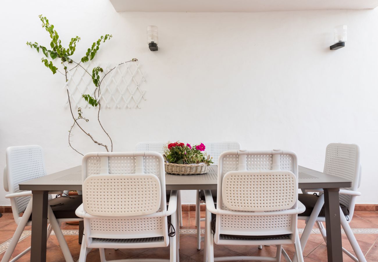 Ferienhaus in San Bartolomé de Tirajana - Ferienhaus mit high speed wifi, internationalen Kanälen 