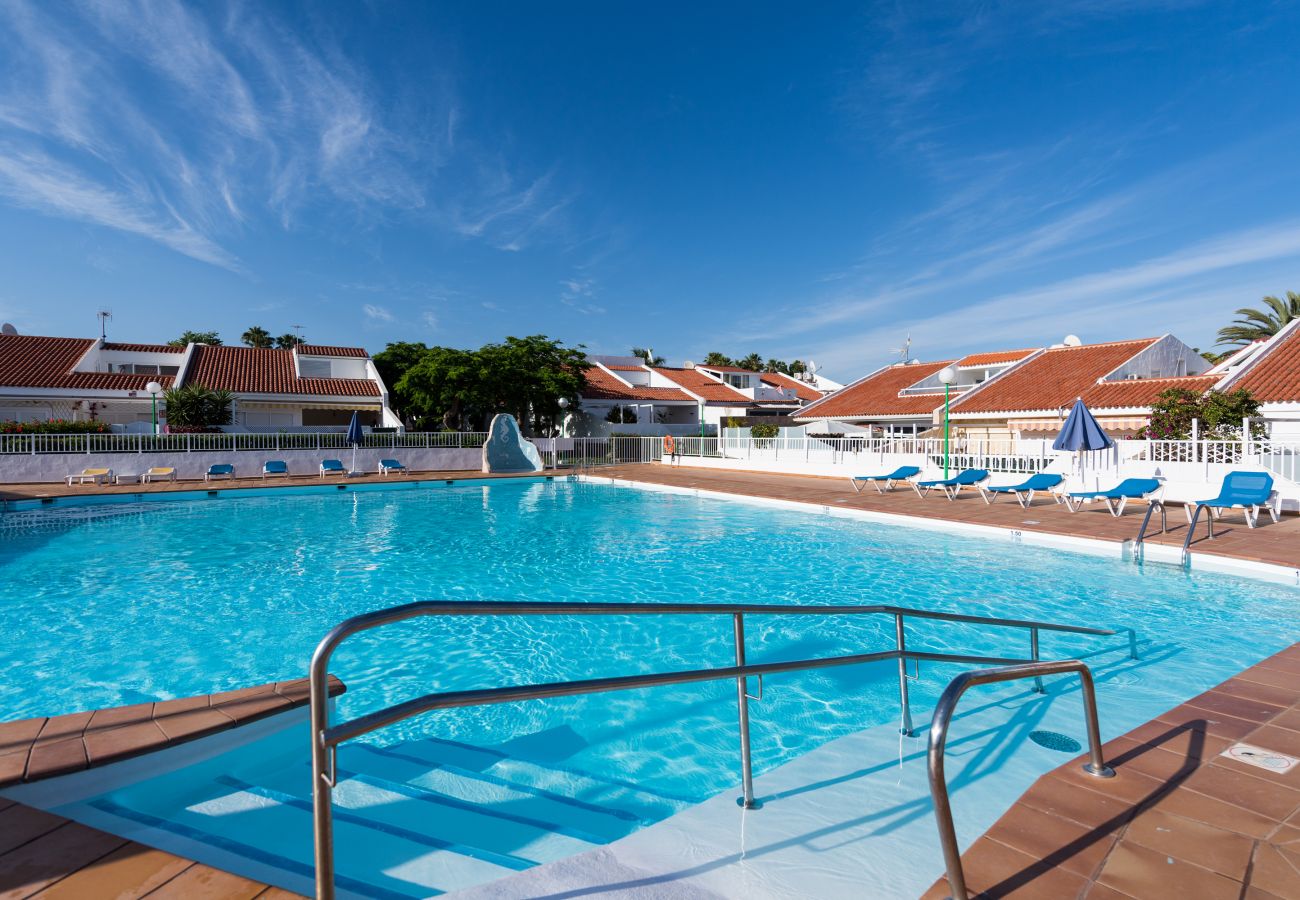 Ferienhaus in San Bartolomé de Tirajana - Ferienhaus mit high speed wifi, internationalen Kanälen 