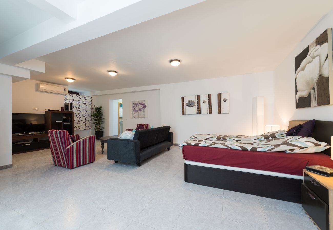Chalet in Mogán - Private heated pool in quiet surroundings and sea views at the golf course