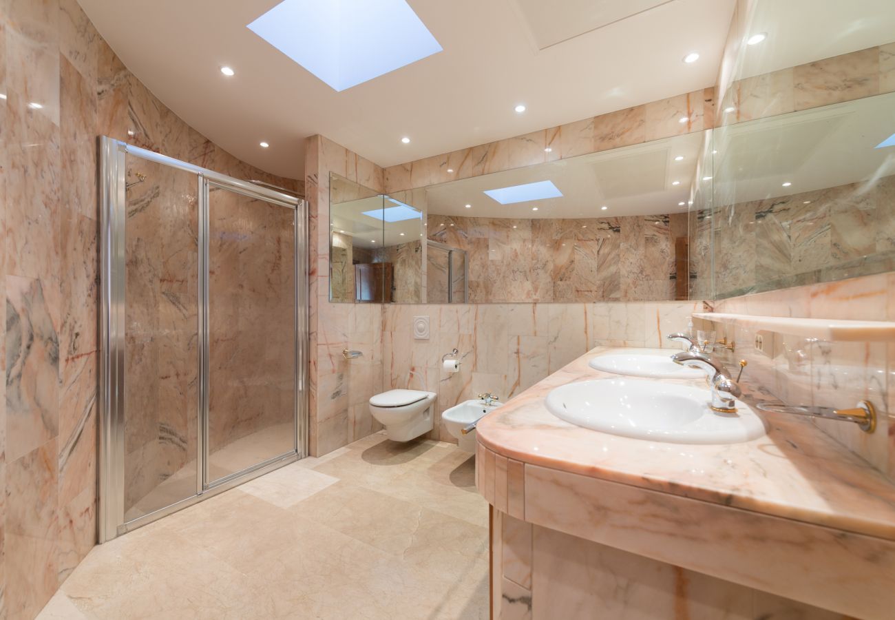 Chalet in Mogán - Private heated pool in quiet surroundings and sea views at the golf course