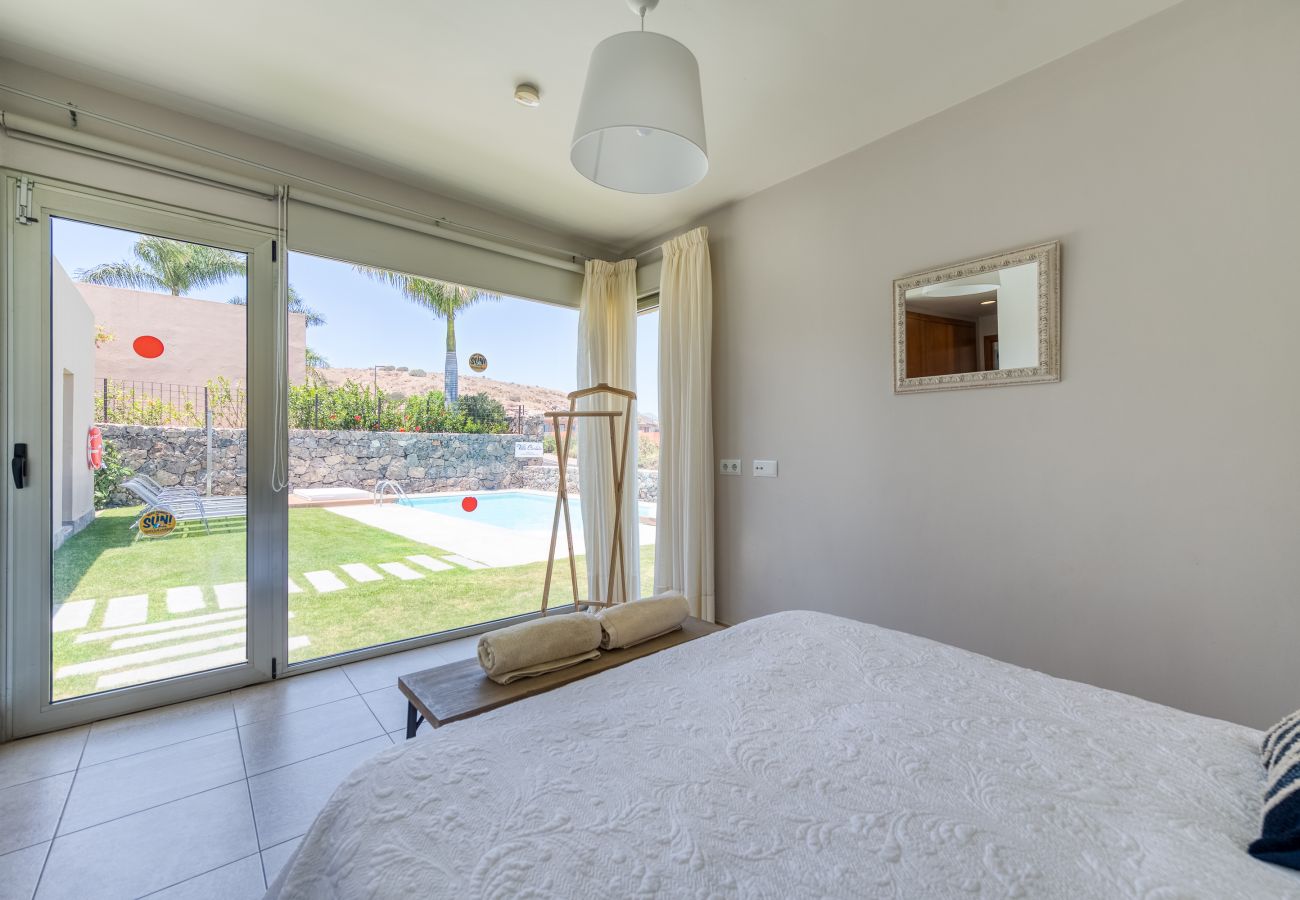 Chalet in San Bartolomé de Tirajana - Spectacular Villa with large pool, ideal for families in a quiet environment