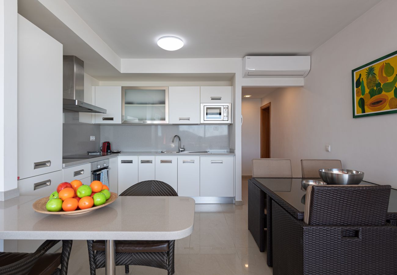 Villa in San Bartolomé de Tirajana - Spectacular villa with private pool, sea views, barbecue and relaxing environment