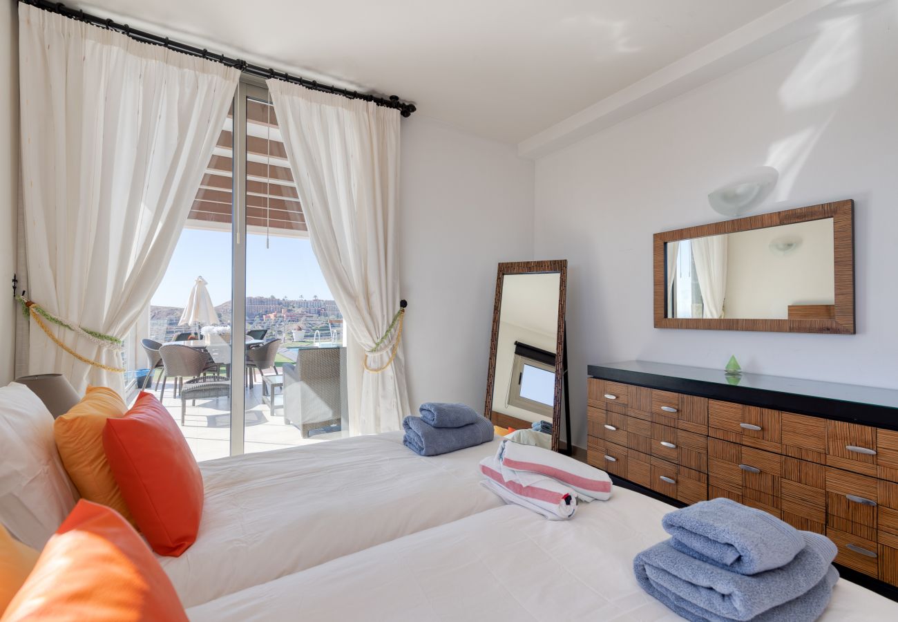Villa in San Bartolomé de Tirajana - Spectacular villa with private pool, sea views, barbecue and relaxing environment