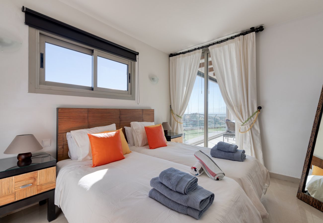 Villa in San Bartolomé de Tirajana - Spectacular villa with private pool, sea views, barbecue and relaxing environment