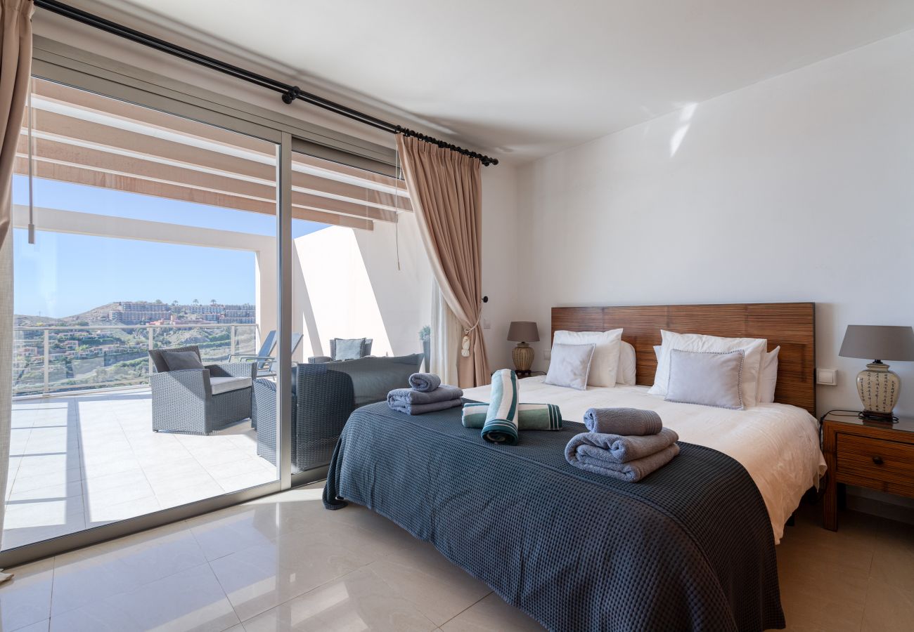 Villa in San Bartolomé de Tirajana - Spectacular villa with private pool, sea views, barbecue and relaxing environment