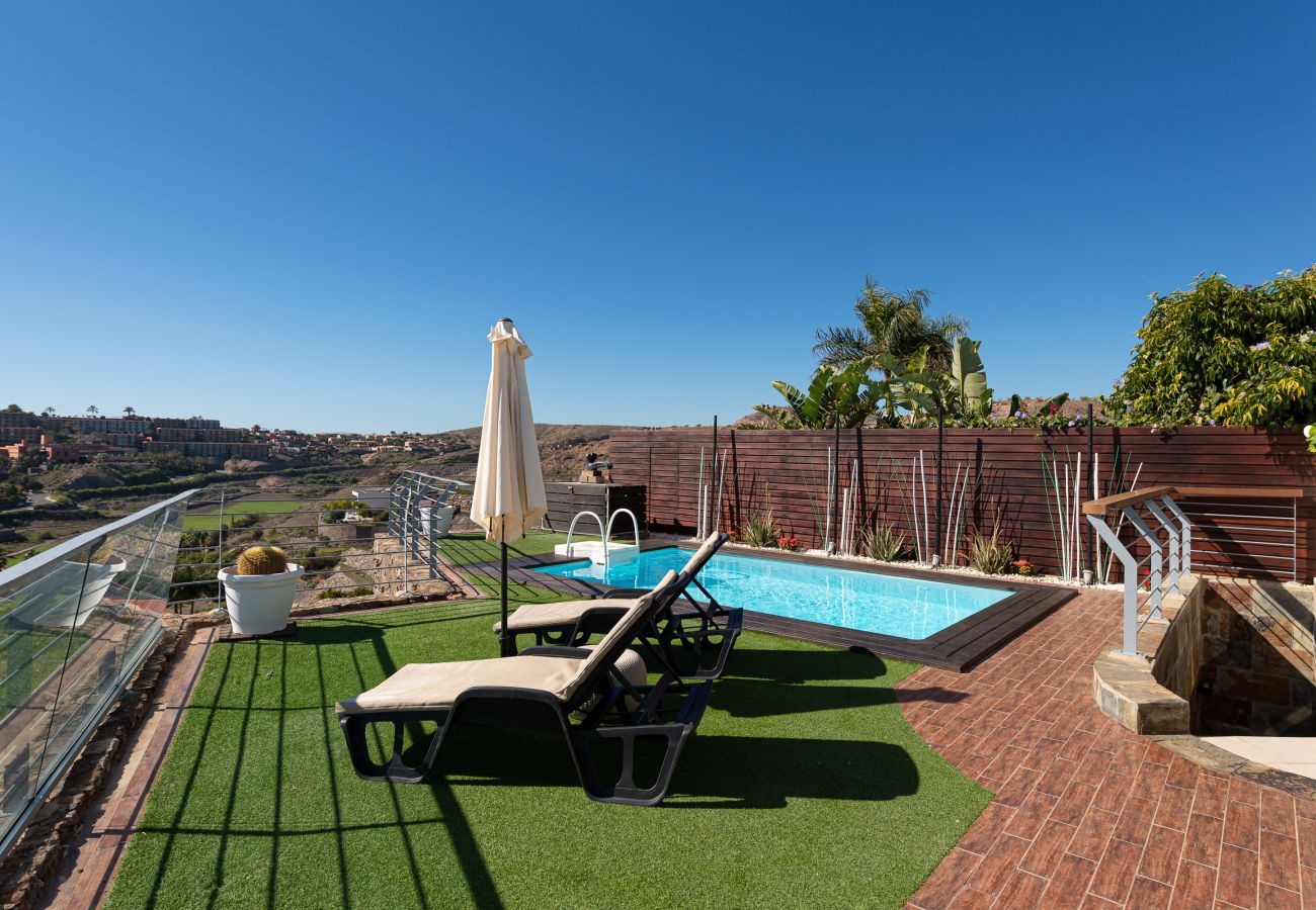 Villa in San Bartolomé de Tirajana - Spectacular villa with private pool, sea views, barbecue and relaxing environment
