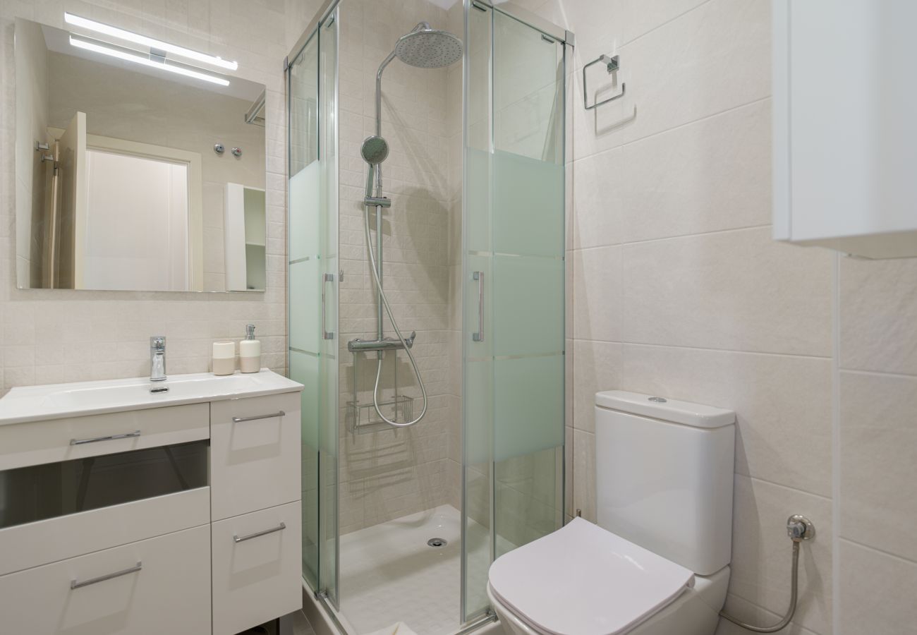Ferienwohnung in San Bartolomé de Tirajana - HomeForGuest Modernes Apartment in San Agustin 2 Minuten vom Strand entfernt