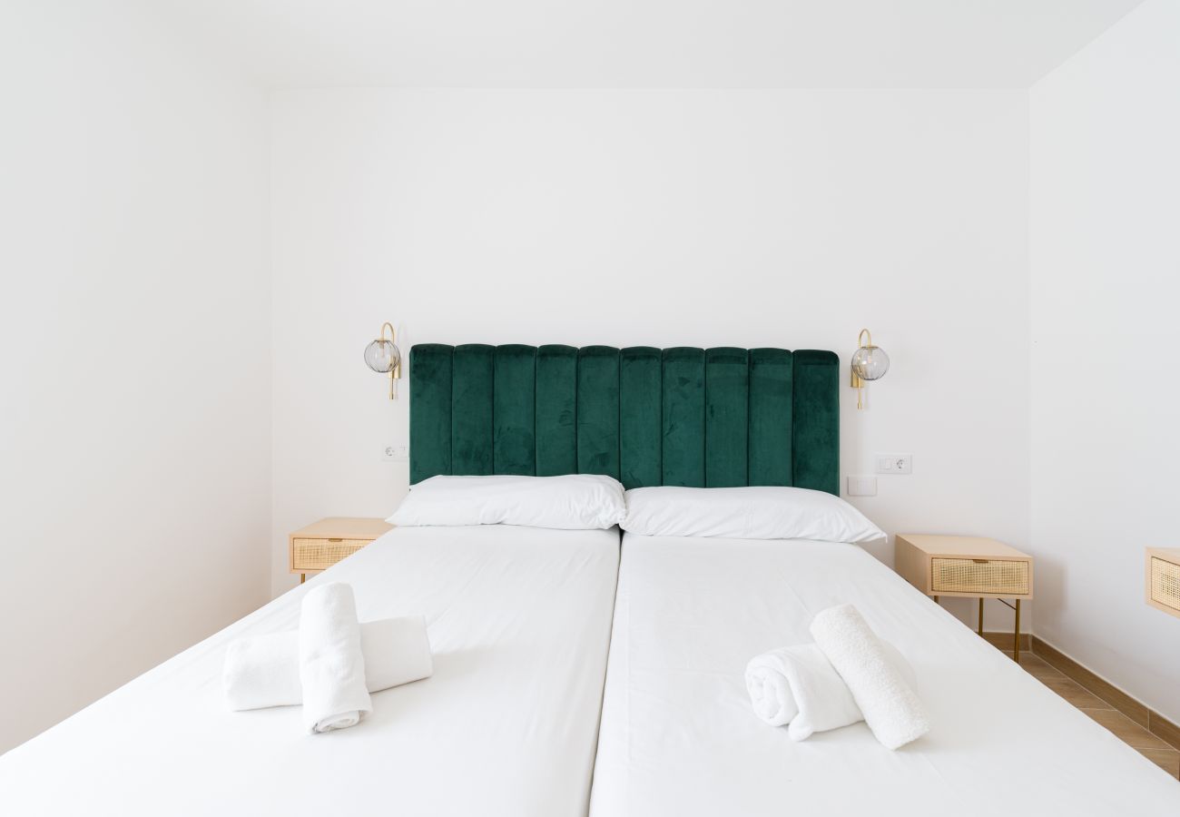 Ferienwohnung in Corralejo - Modern apartment. Swimming pool and beachfront. Corralejo