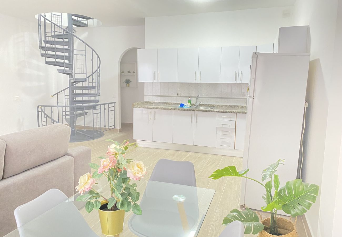 Ferienwohnung in Antigua - Fuerteventura - HomeForGuest 2 BR Apartment mit Pool und Terrasse