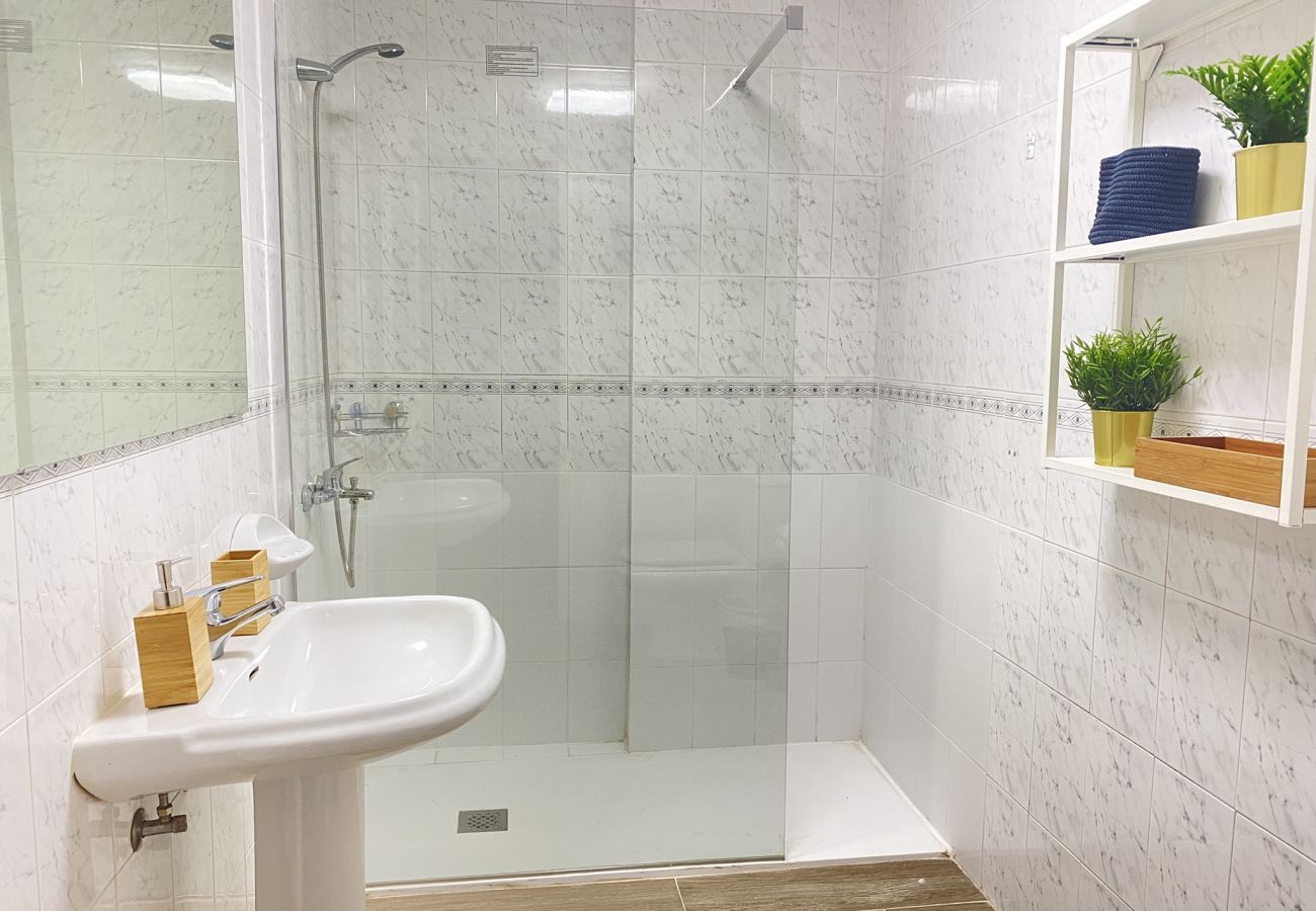 Ferienwohnung in Antigua - Fuerteventura - HomeForGuest 2 BR Apartment mit Pool und Terrasse