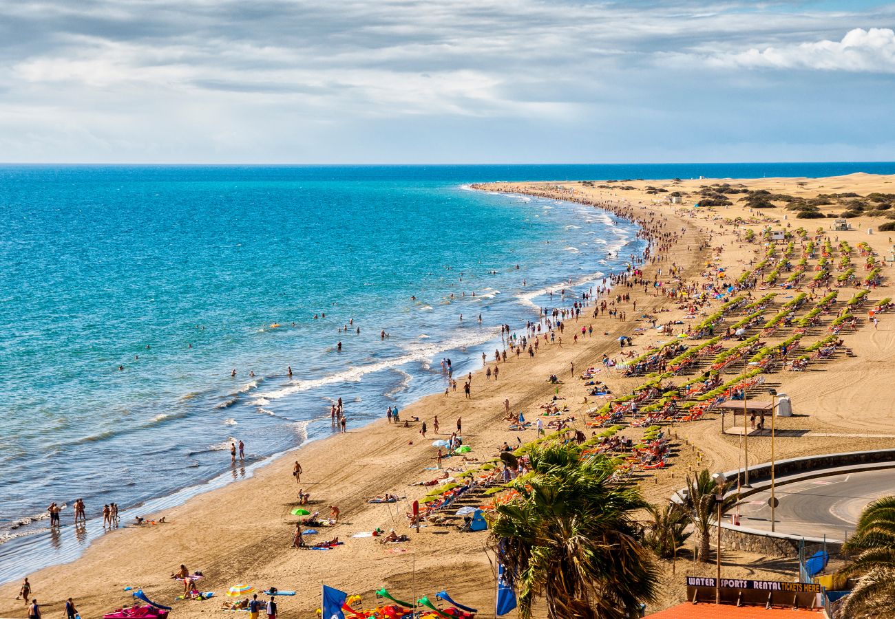 Ferienhaus in San Bartolomé de Tirajana - PRIVATER BEHEIZTER POOL - Komplett renoviertes in 2022