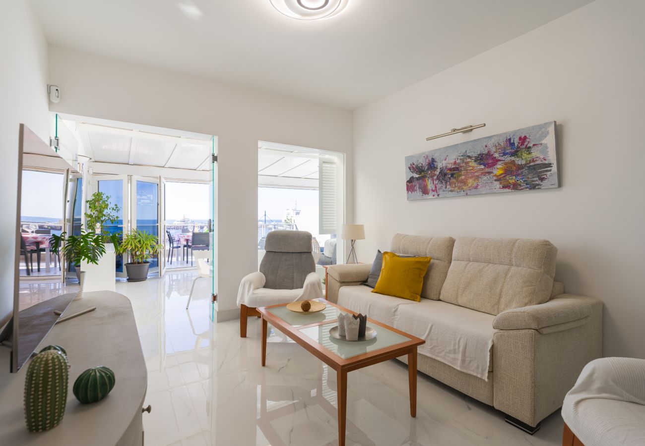 Ferienhaus in Mogán - Oceanfront Paradise – Sleep by the Waves
