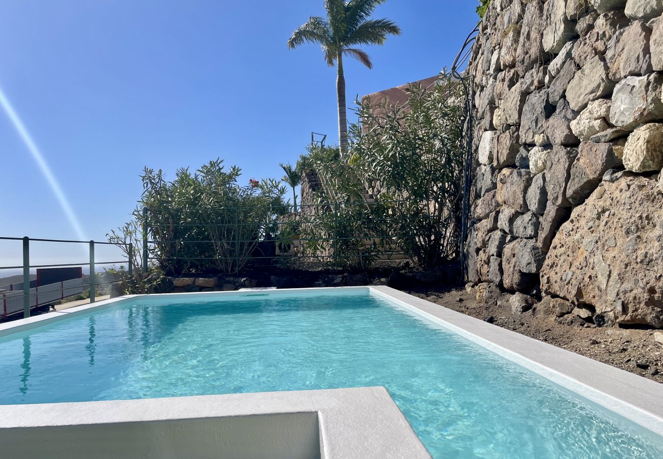 Villa in San Bartolomé de Tirajana - HomeForGuest Villa mit privatem Pool und Blick auf den Golfplatz