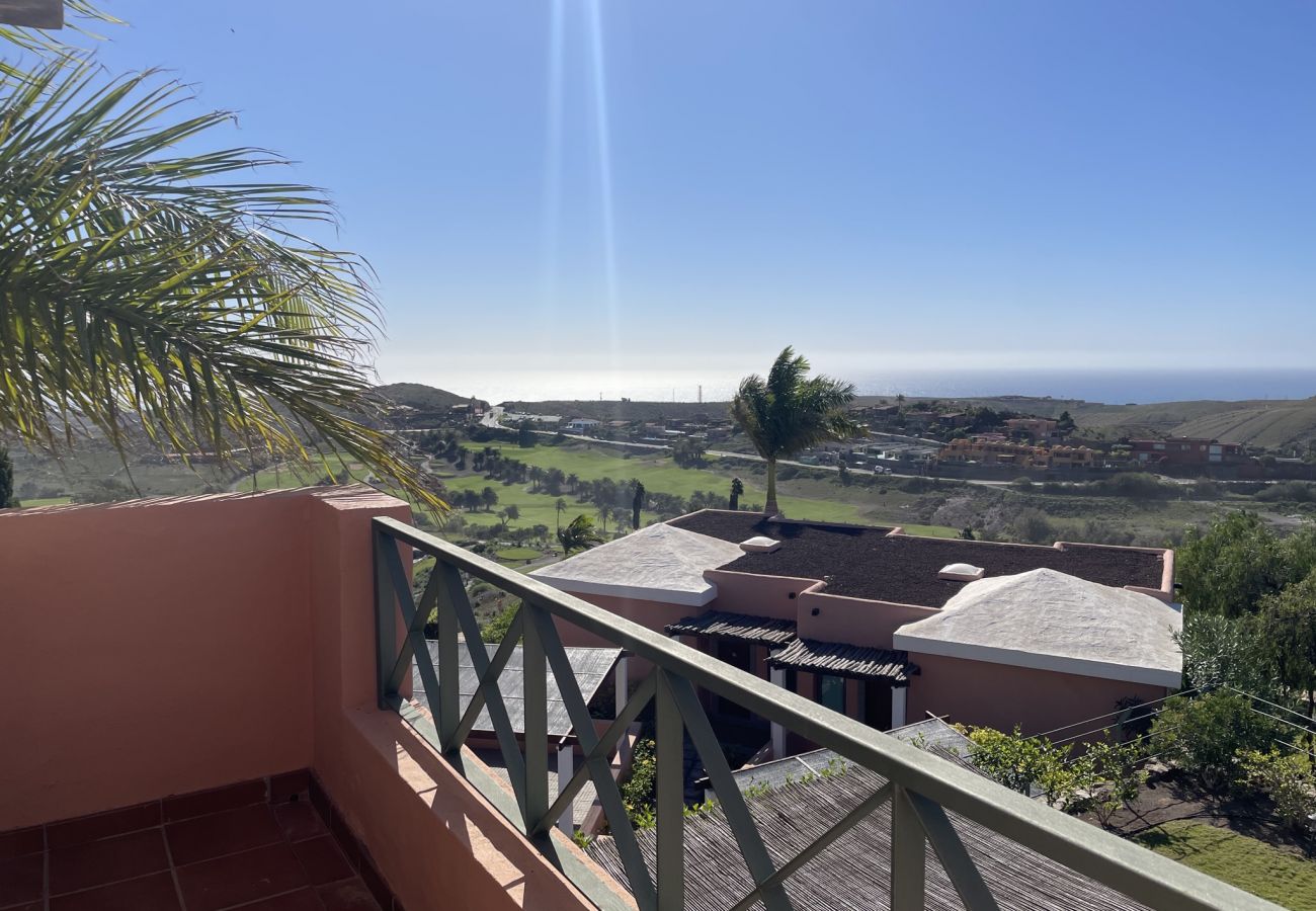 Villa in San Bartolomé de Tirajana - HomeForGuest Villa in Salobre Golf mit spektakulärem Blick auf das Meer und die Berge