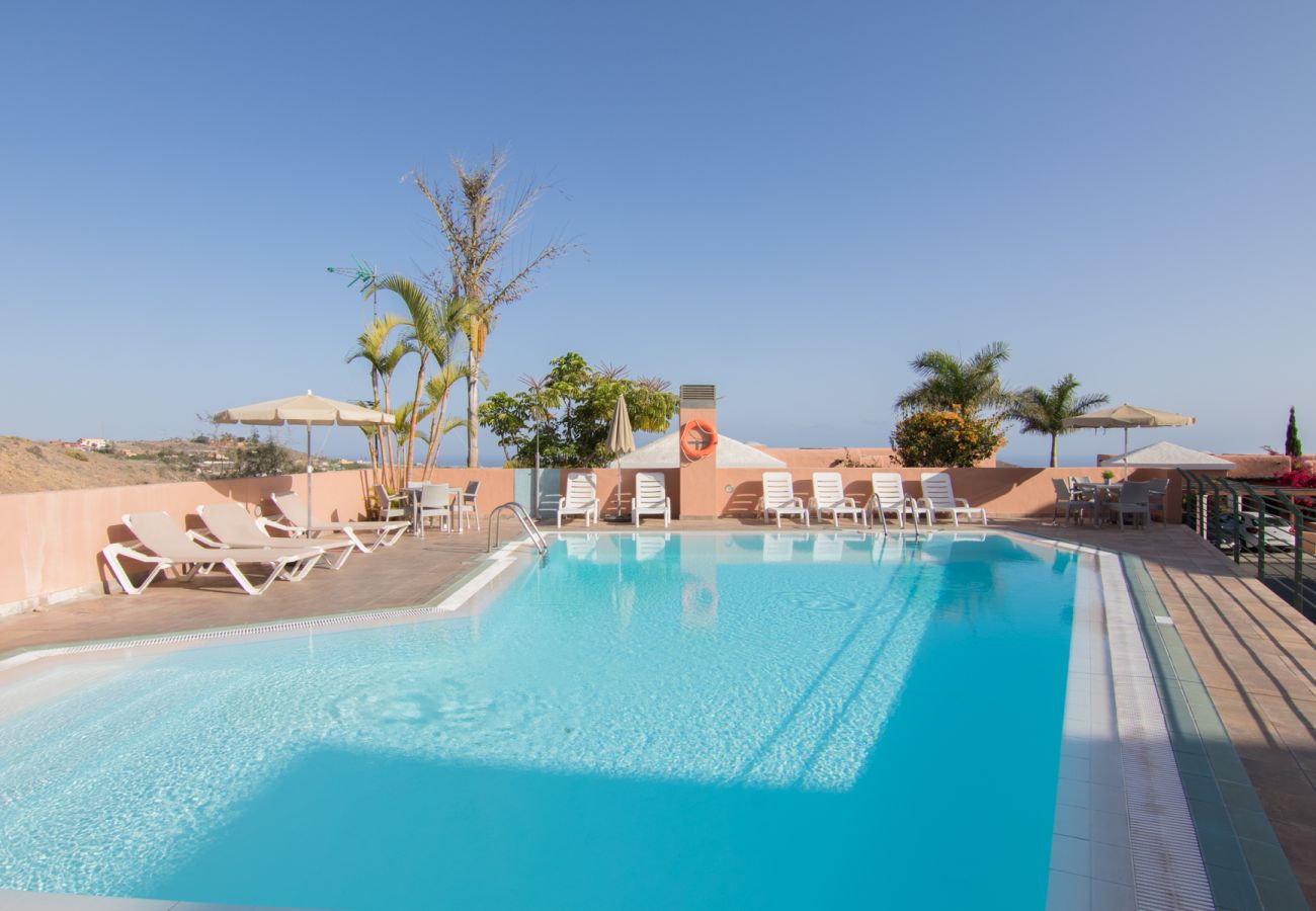 Villa in San Bartolomé de Tirajana - HomeForGuest Villa in Salobre mit herrlichem Blick auf den Golfplatz