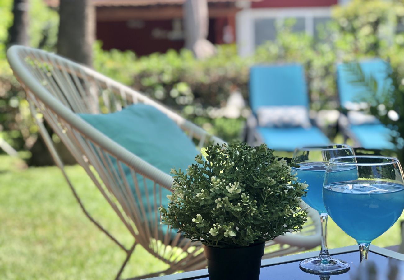 Bungalow in San Bartolomé de Tirajana - Sonnenschutz mit privater Terrasse