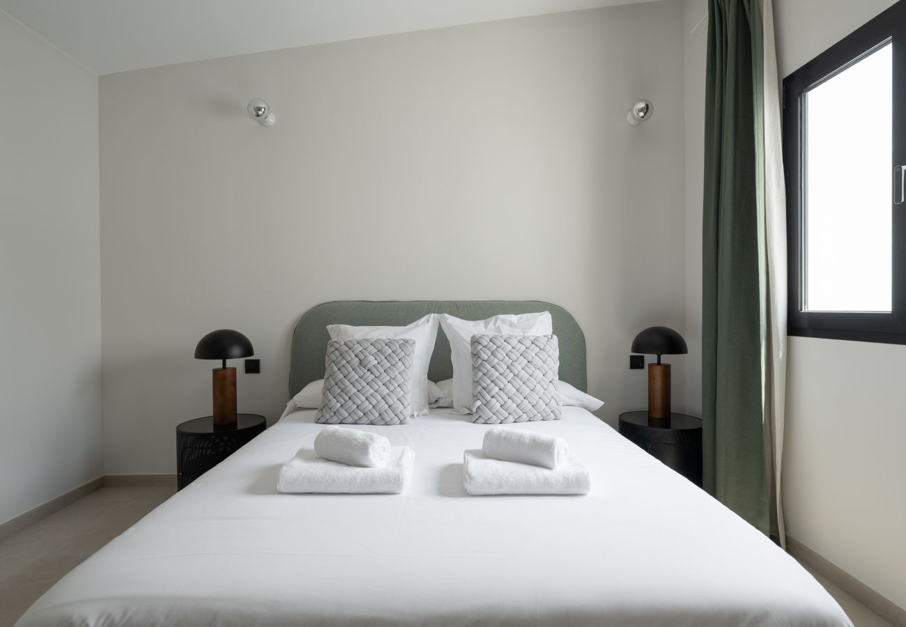 Ferienwohnung in Las Palmas de Gran Canaria - HomeForGuest Helles Doppelhaus in Las Canteras