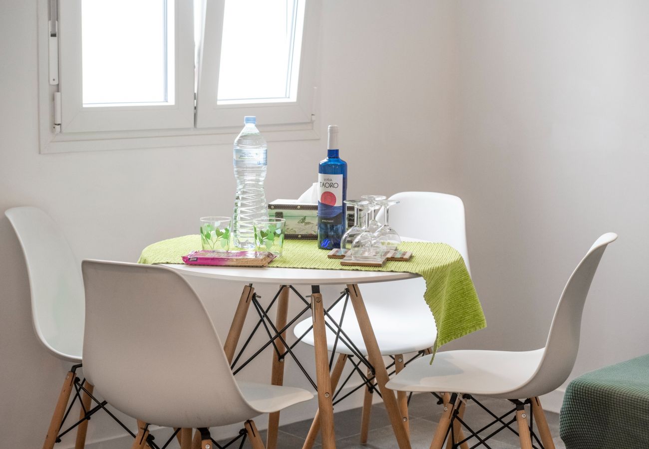 Ferienwohnung in Tenerife - Jardín: cómodo y luminoso apartamento - La Salud