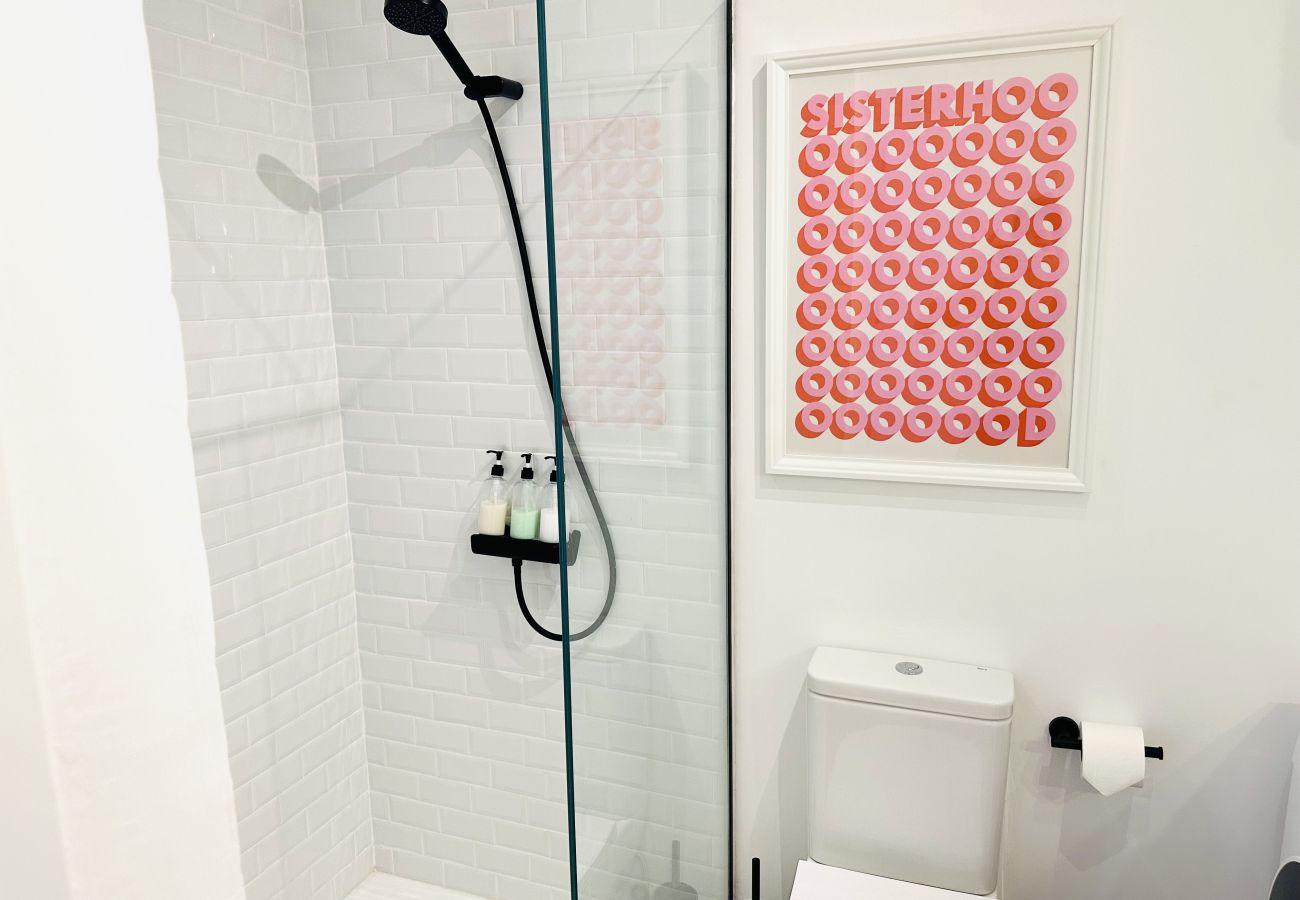 Ferienwohnung in Puerto de la Cruz - Pink Alta apartment with pool