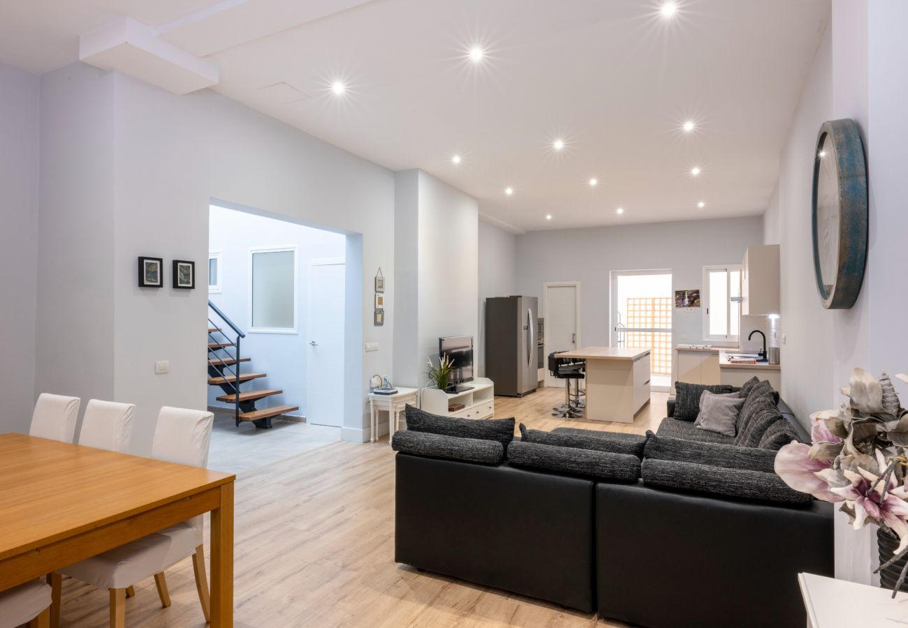 Ferienhaus in Tenerife - Maravilloso duplex en el corazón de SC