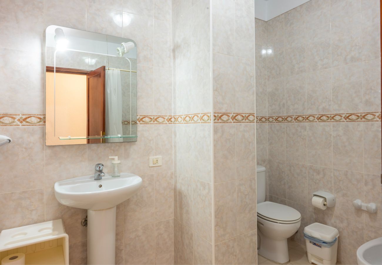 Ferienwohnung in Tenerife - Geräumige Wohnung im Zentrum von S/C de Tenerife