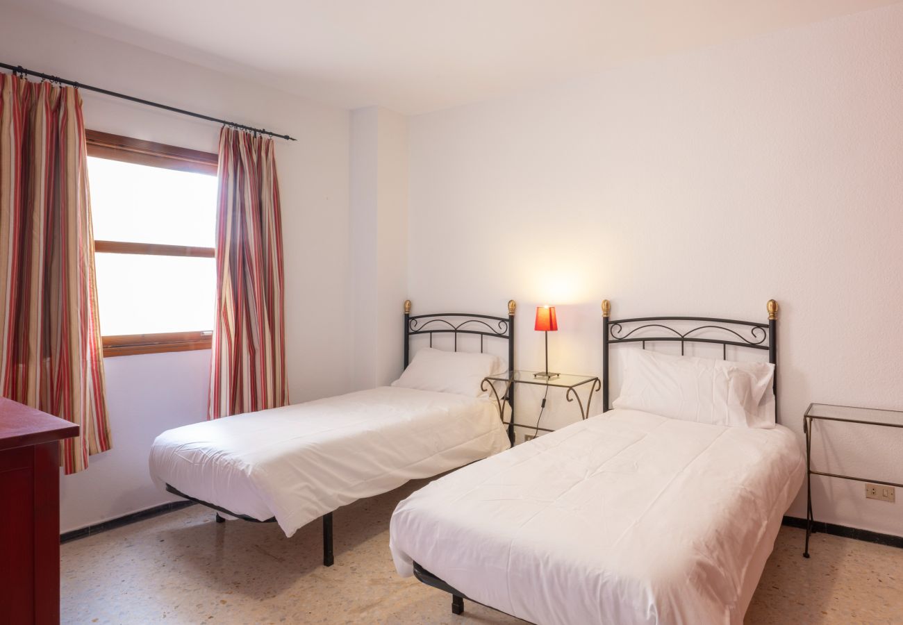 Ferienwohnung in Tenerife - Geräumige Wohnung im Zentrum von S/C de Tenerife