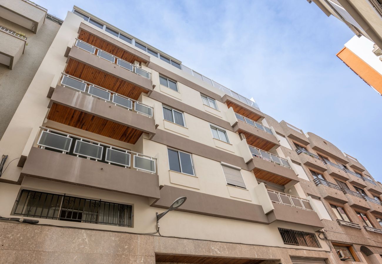 Ferienwohnung in Tenerife - Geräumige Wohnung im Zentrum von S/C de Tenerife