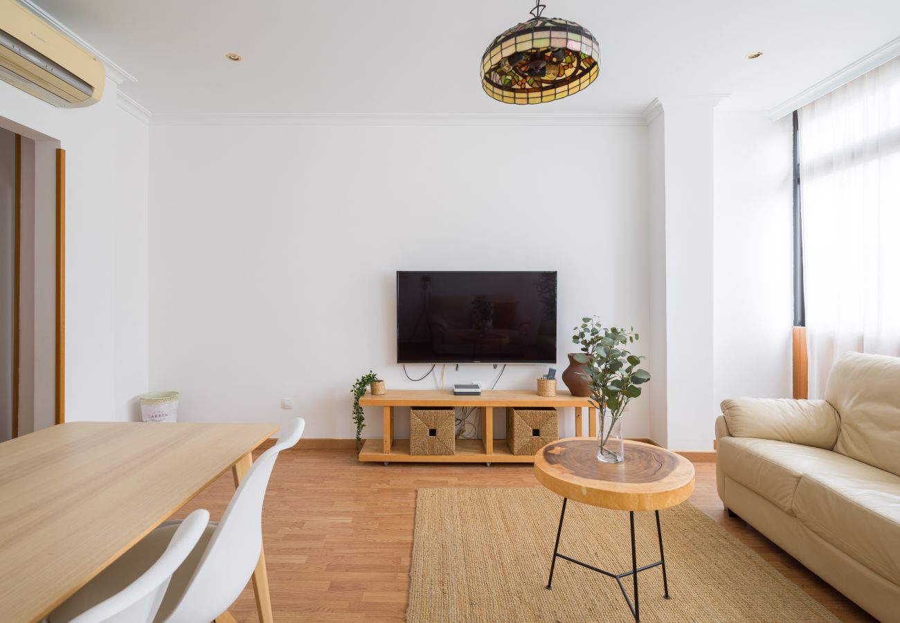 Ferienwohnung in Las Palmas de Gran Canaria - Moderne 3-Zimmer-Wohnung in der Nähe von Triana