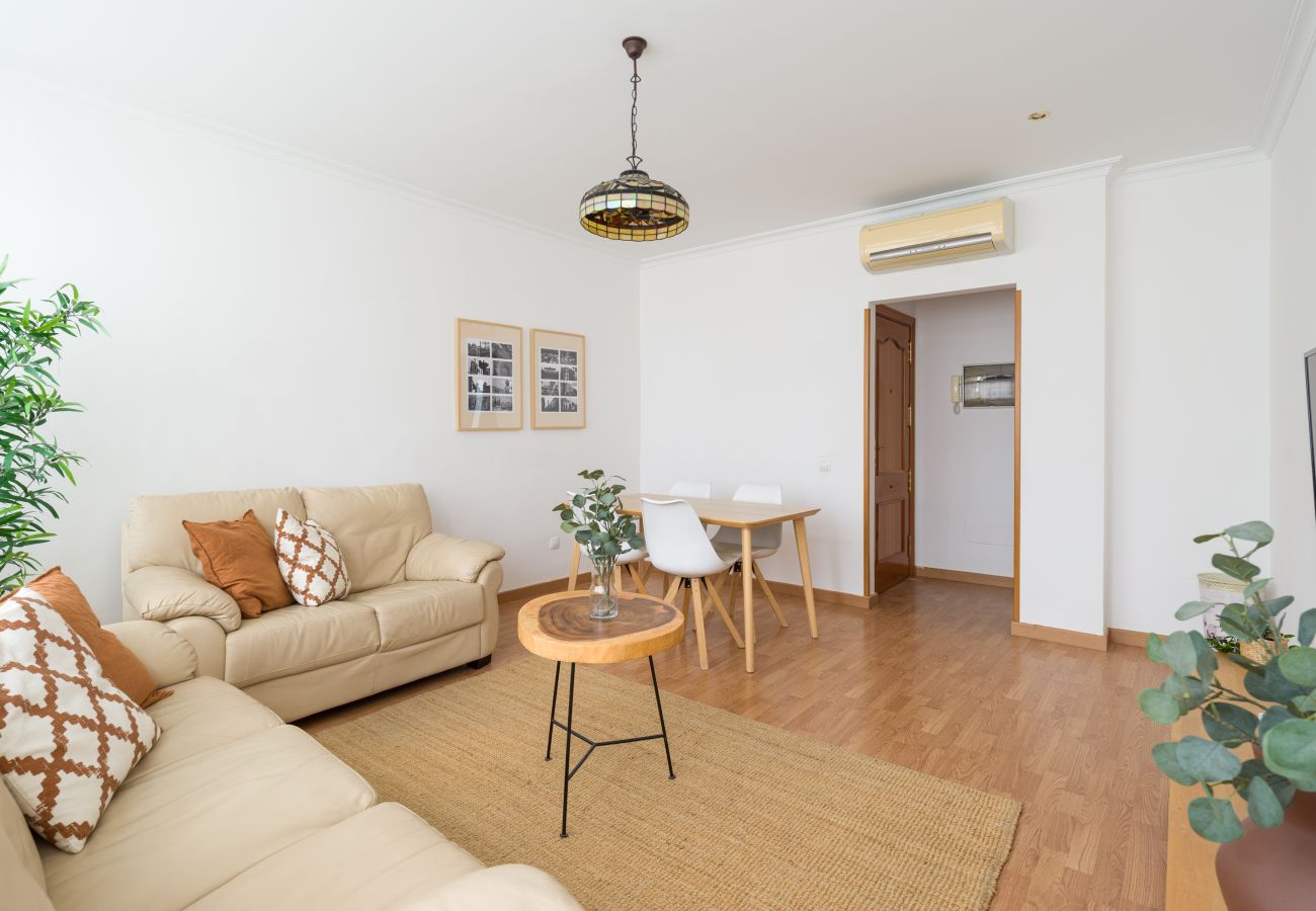 Ferienwohnung in Las Palmas de Gran Canaria - Moderne 3-Zimmer-Wohnung in der Nähe von Triana