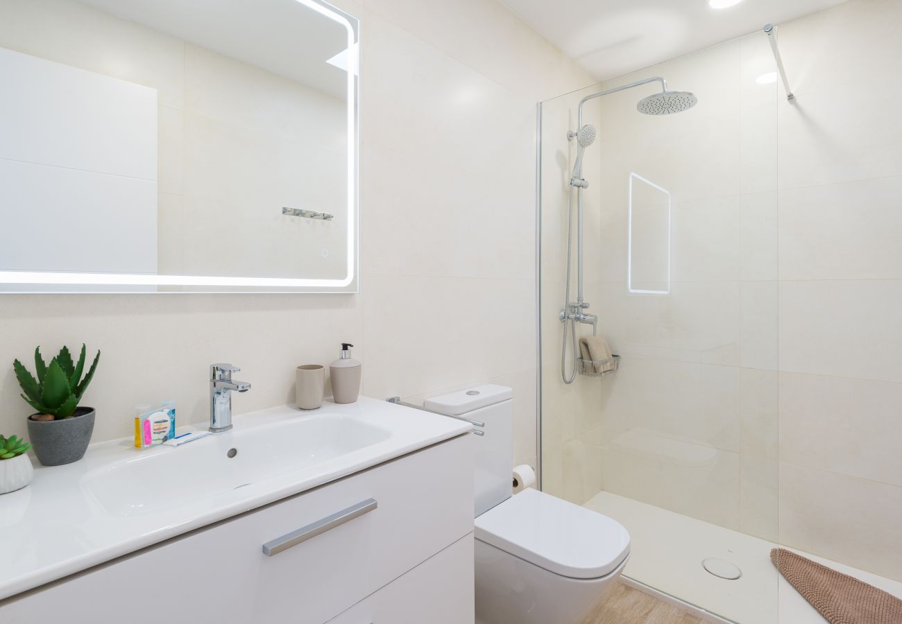 Doppelhaushälfte in San Bartolomé de Tirajana - Renovated Mediterranean style Coast Paradise 