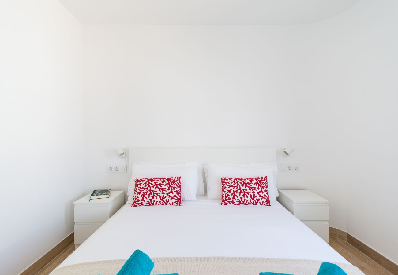 Doppelhaushälfte in San Bartolomé de Tirajana - Renovated Mediterranean style Coast Paradise 
