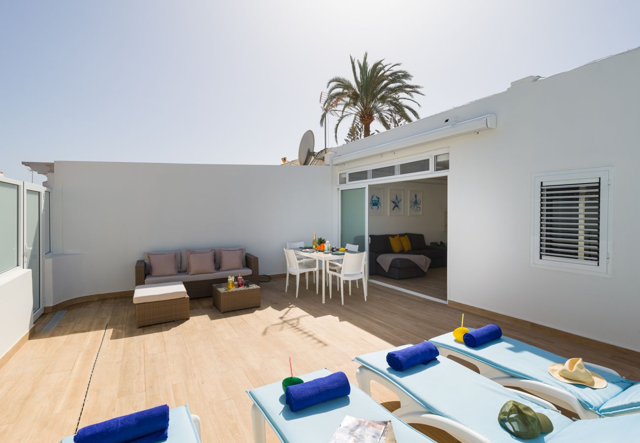 Doppelhaushälfte in San Bartolomé de Tirajana - Renovated Mediterranean style Coast Paradise 