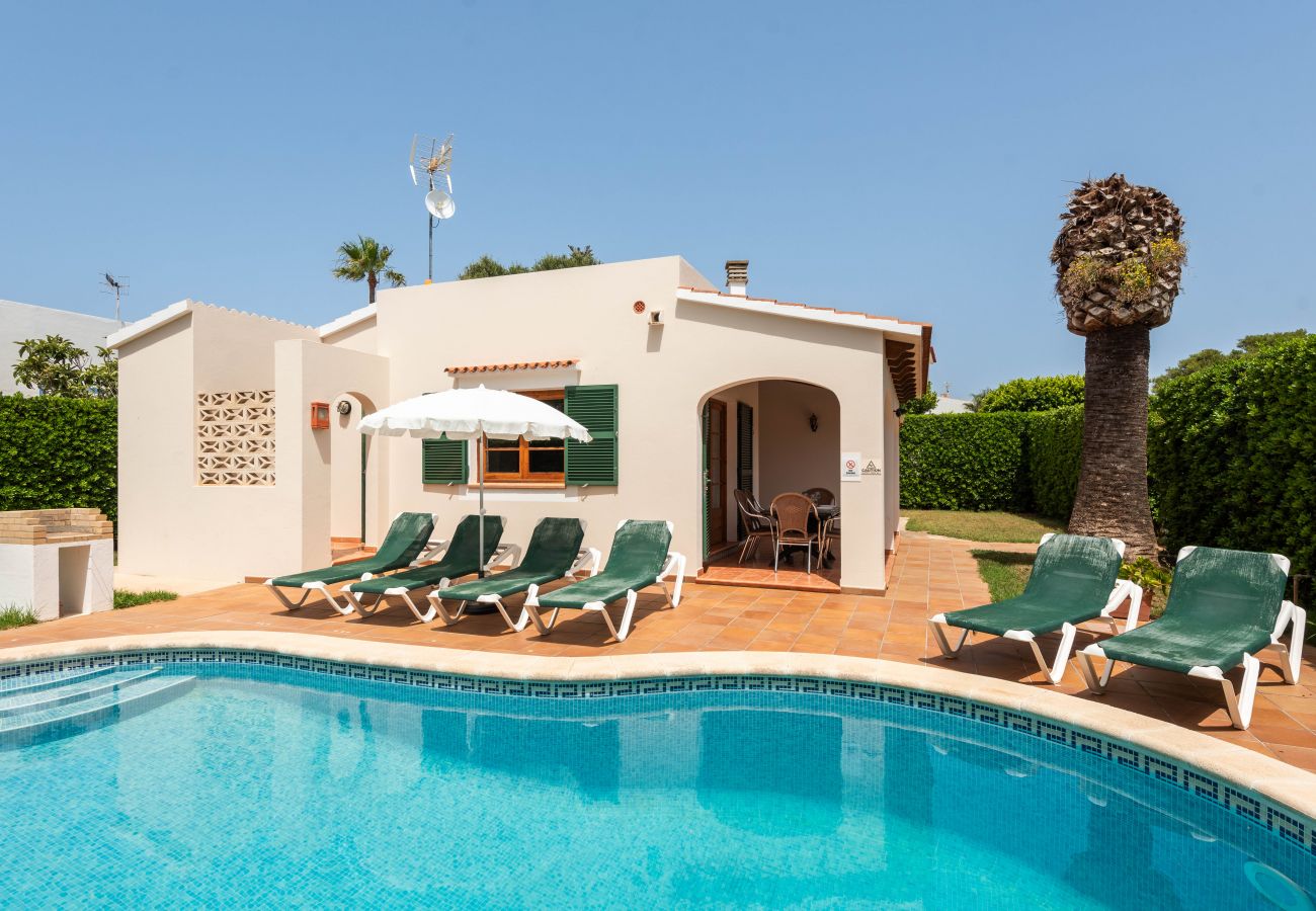 Villa en Cala Blanca - Villa Perfecta! Piscina privada, Barbacoa, Aire Acon, Wifi !!!!