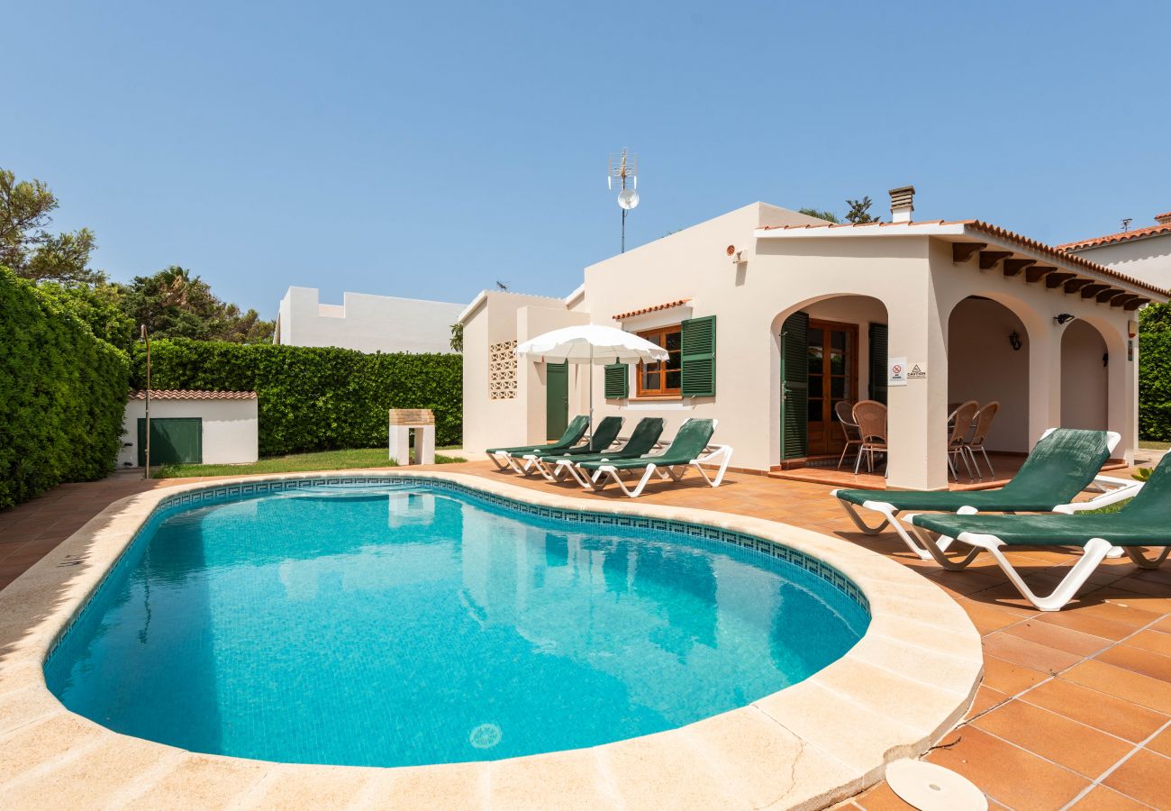 Villa en Cala Blanca - Villa Perfecta! Piscina privada, Barbacoa, Aire Acon, Wifi !!!!