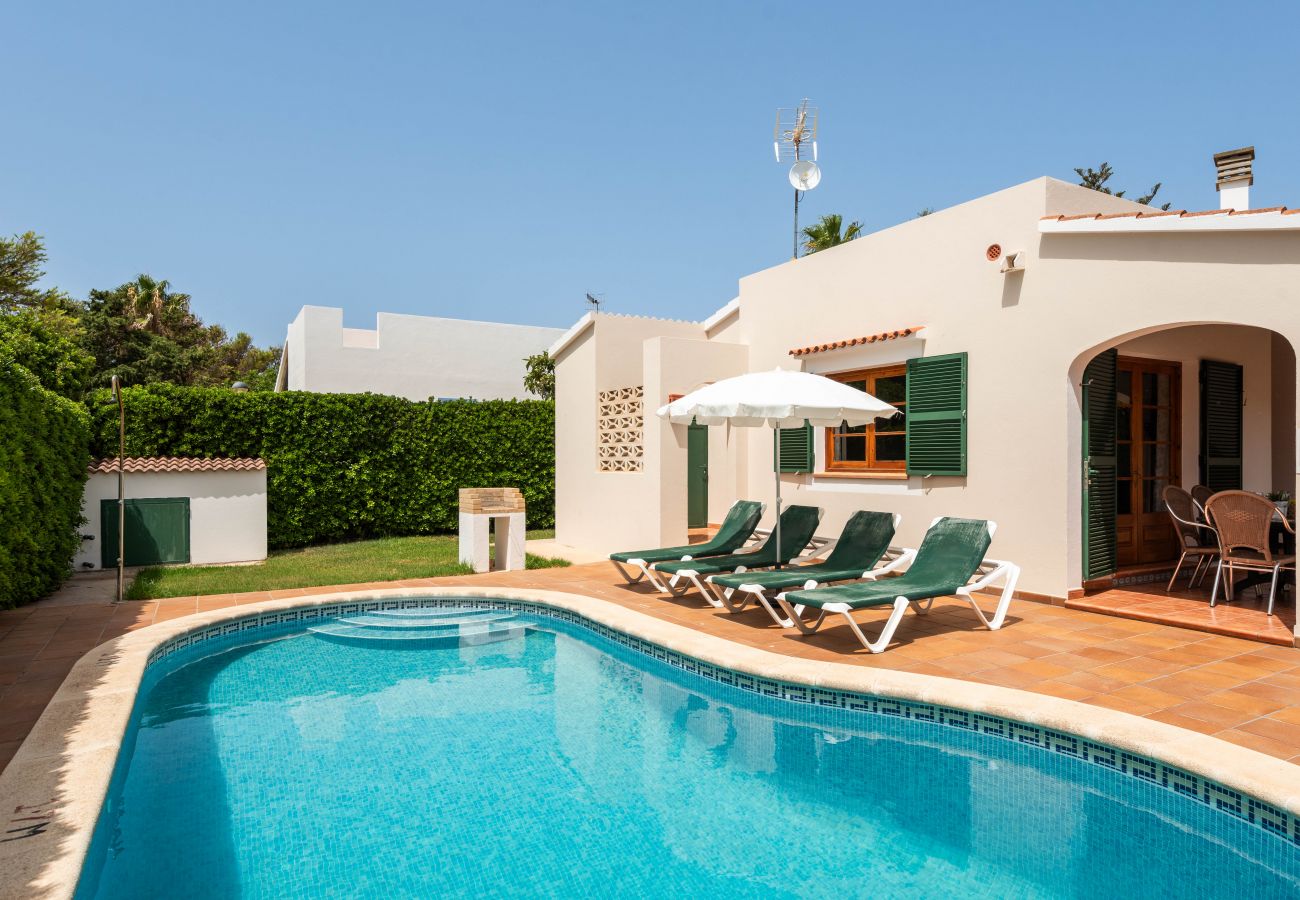 Villa en Cala Blanca - Villa Perfecta! Piscina privada, Barbacoa, Aire Acon, Wifi !!!!