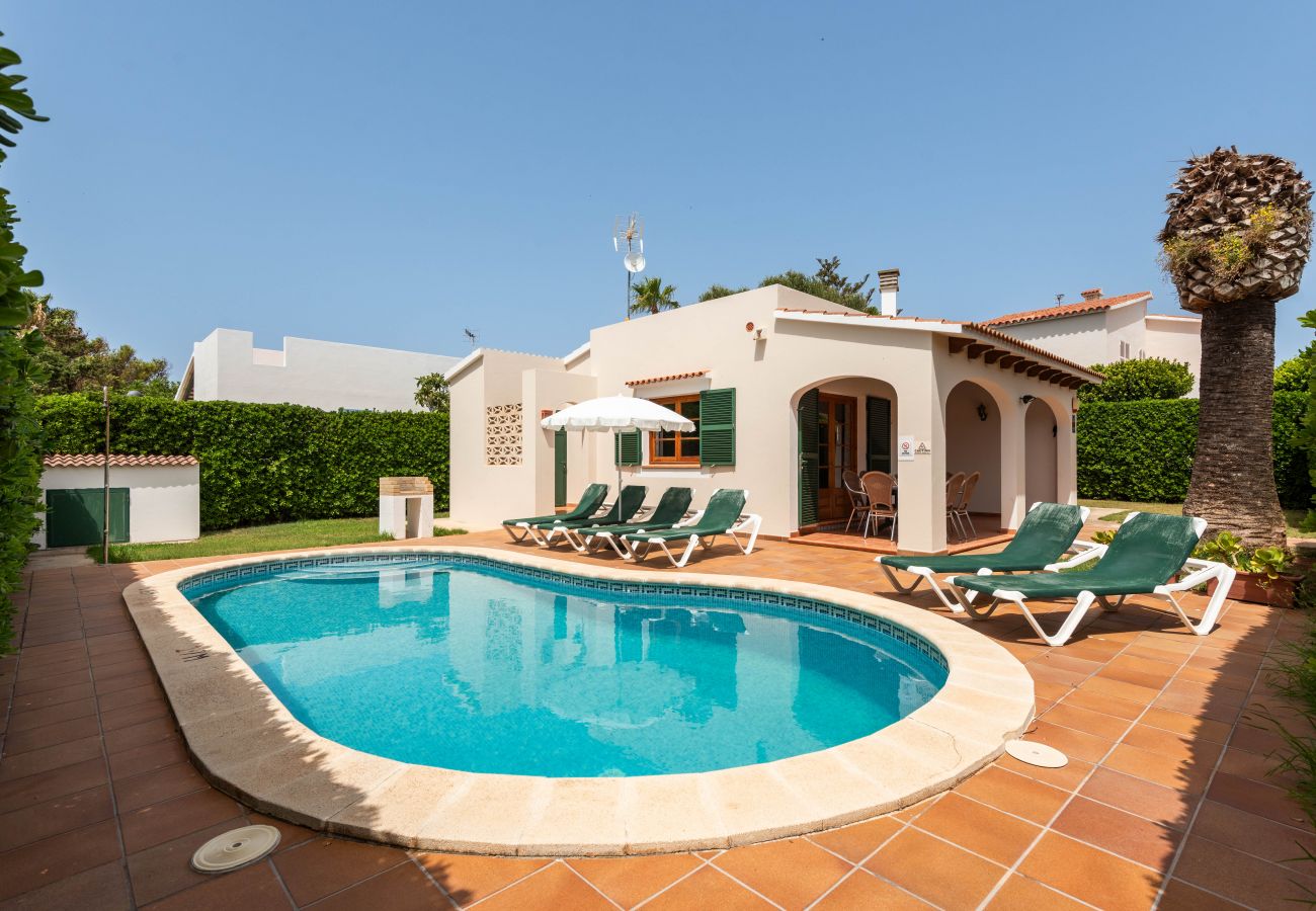 Villa en Cala Blanca - Villa Perfecta! Piscina privada, Barbacoa, Aire Acon, Wifi !!!!