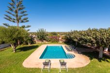 Villa en Ciutadella de Menorca - Villa en el campo, rodeada de flores,... Villa en Ciutadella de Menorca - Villa en el campo, rodeada de flores,...