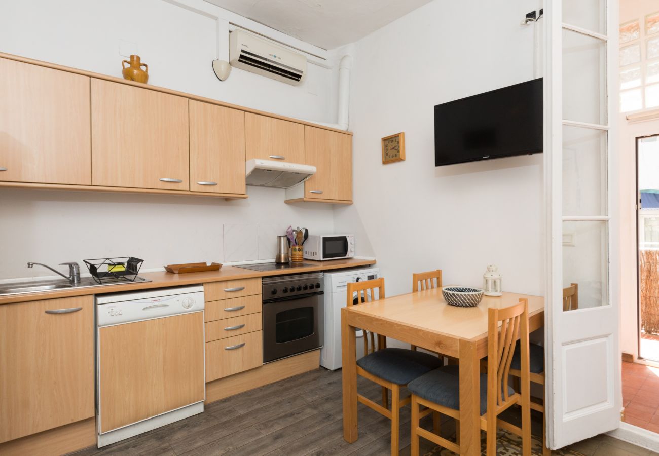 Apartamento en Barcelona - GRACIA SANT AGUSTÍ piso de 3 dormitorios en alquiler por días en Barcelona centro, Gracia