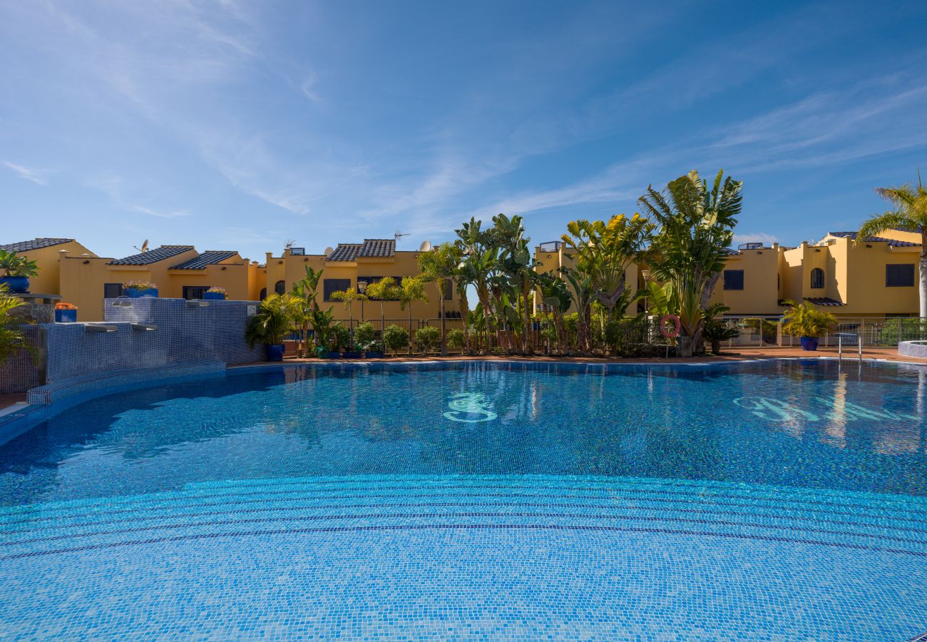 Bungalow en Maspalomas - Duplex great garden Meloneras By CanariasGetaway 