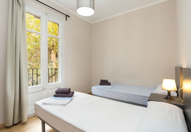 Apartamento en Barcelona - Family CIUTADELLA PARK piso turístico en Barcelona para familias y grupos