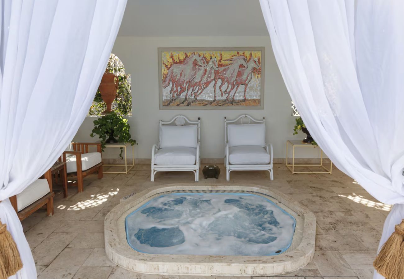 Villa en San Bartolomé de Tirajana - Sunset Luxe Retreat