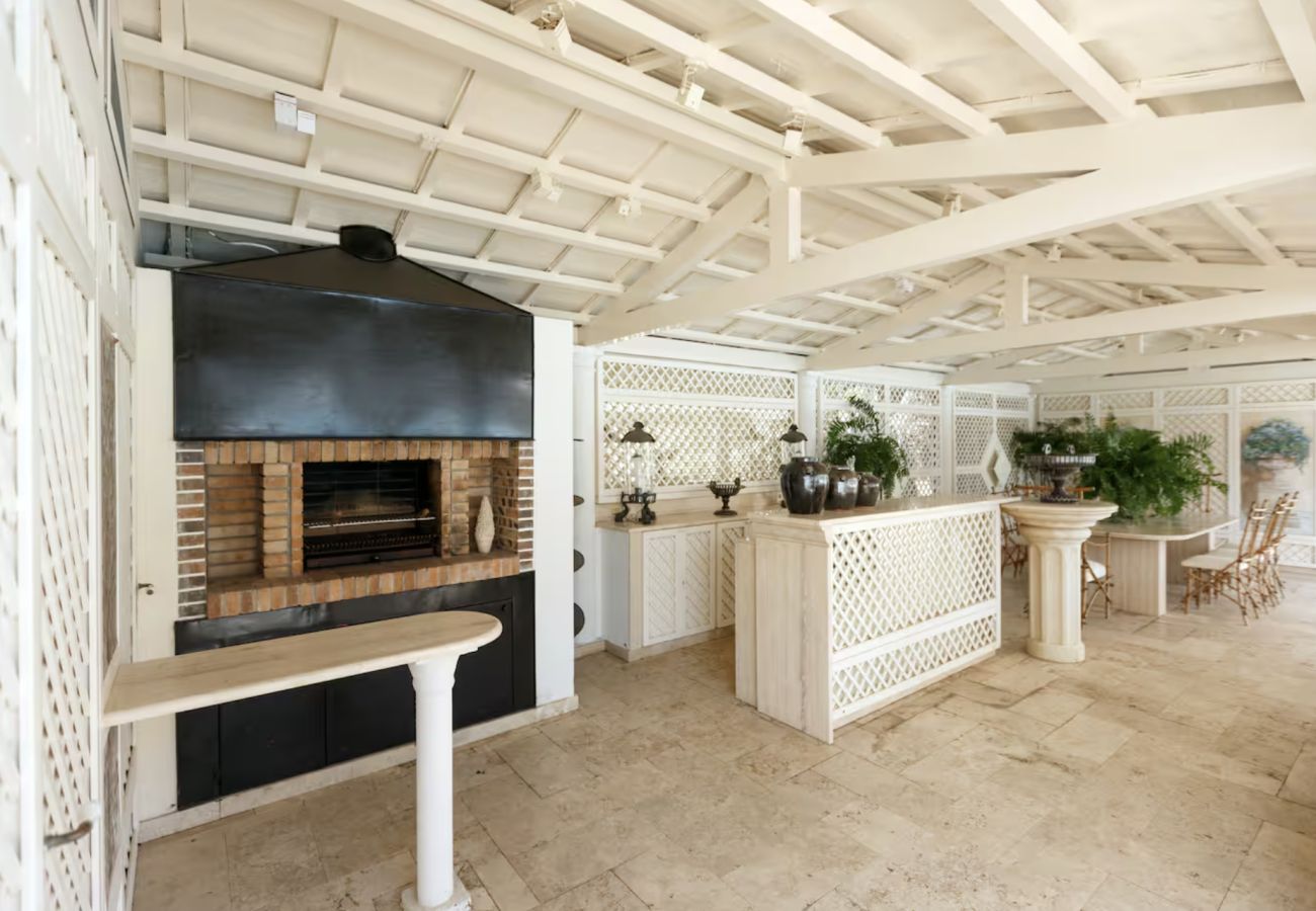 Villa en San Bartolomé de Tirajana - Sunset Luxe Retreat