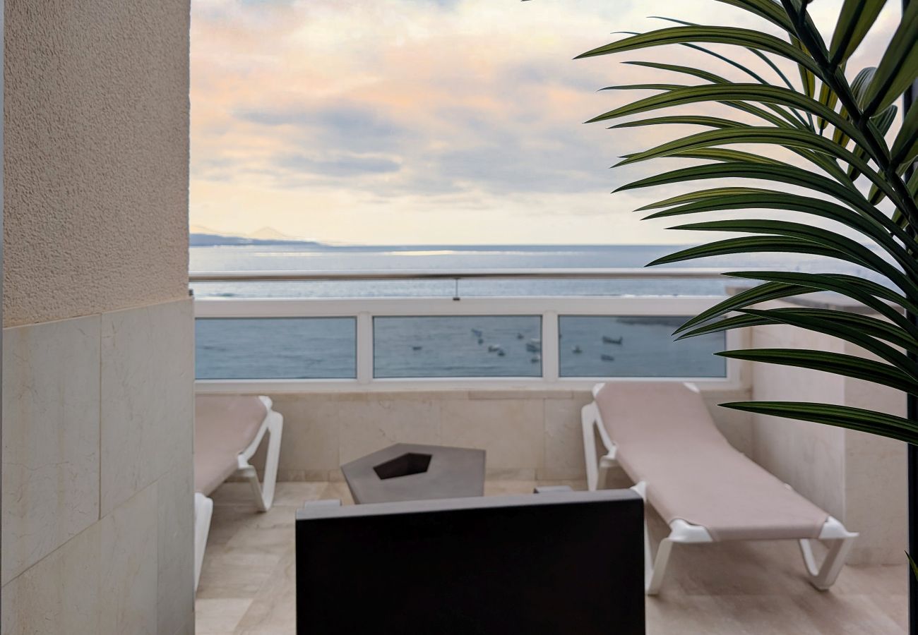 Casa en Las Palmas de Gran Canaria - Awesome beachfront terrace By CanariasGetaway  